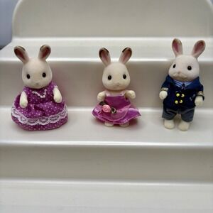 Calico Critters Dolls Rabbits Chocolate Tip Ears Dad Mom Girl Sylvanian Epoch
